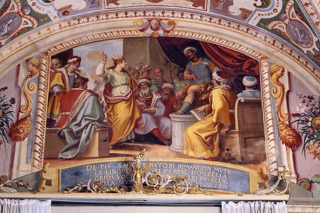 Sala delle udienze di Maria Maddalena d'Austria. Figure storiche femminiliee -  Villa di Poggio Imperiale